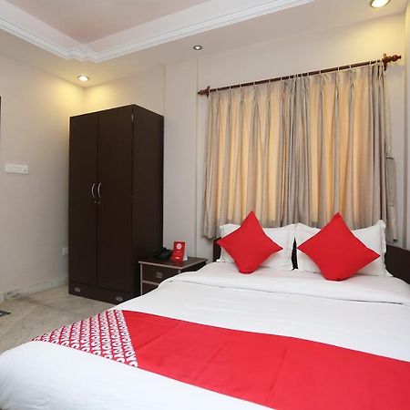 Oyo 19855 B S Guest House Jādabpur Екстериор снимка