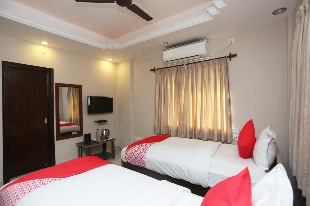 Oyo 19855 B S Guest House Jādabpur Екстериор снимка