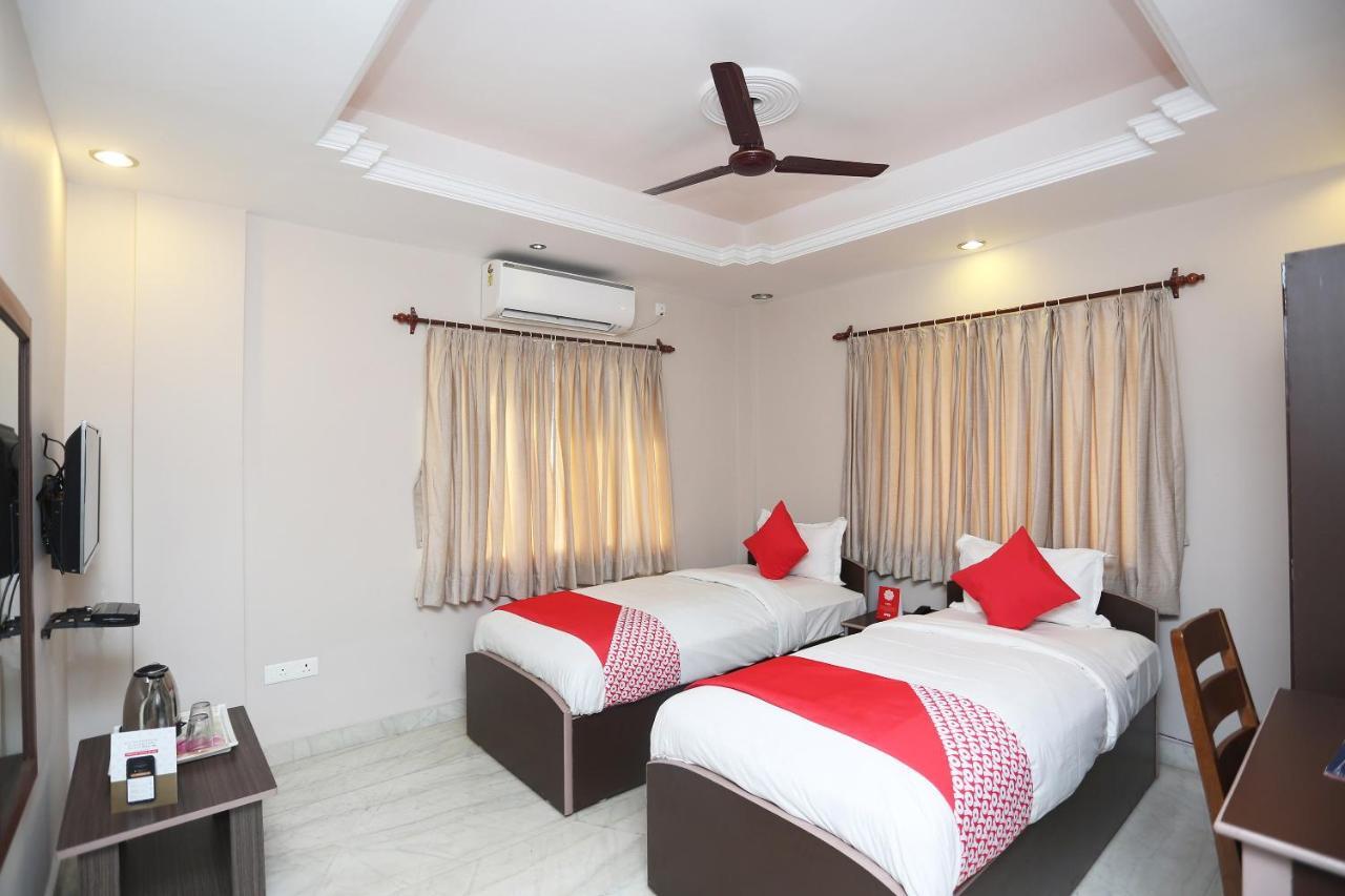Oyo 19855 B S Guest House Jādabpur Екстериор снимка