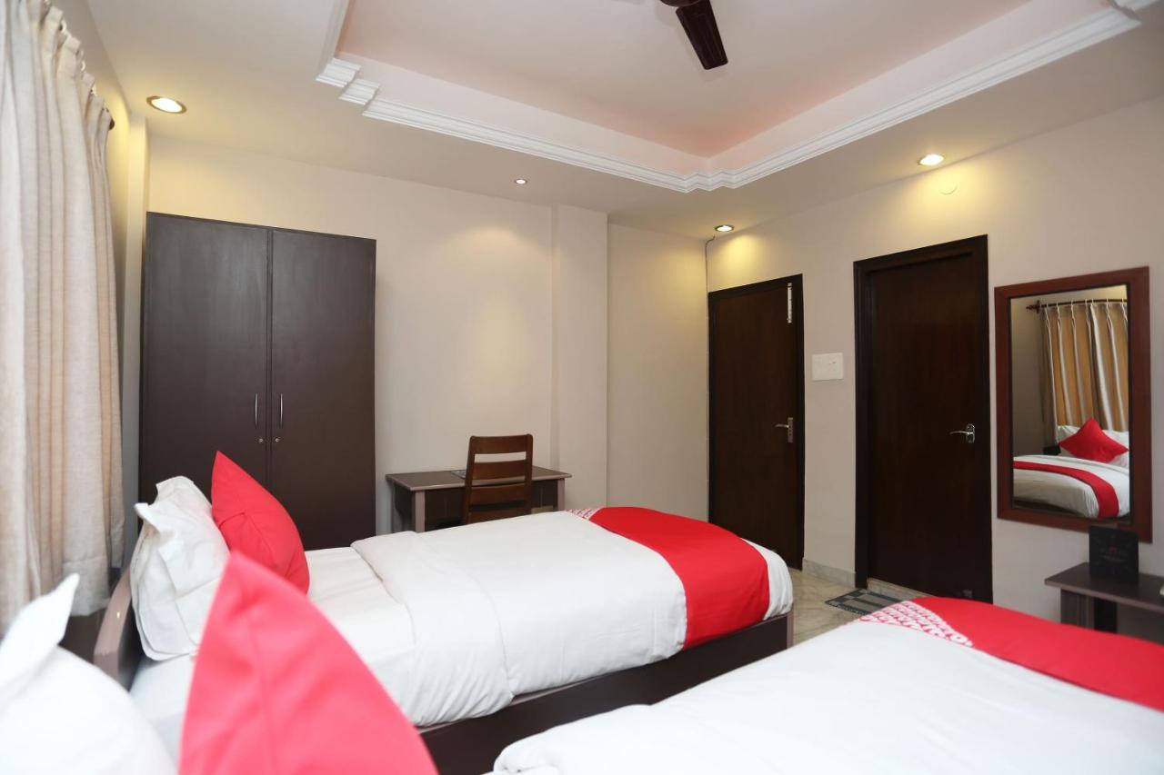 Oyo 19855 B S Guest House Jādabpur Екстериор снимка
