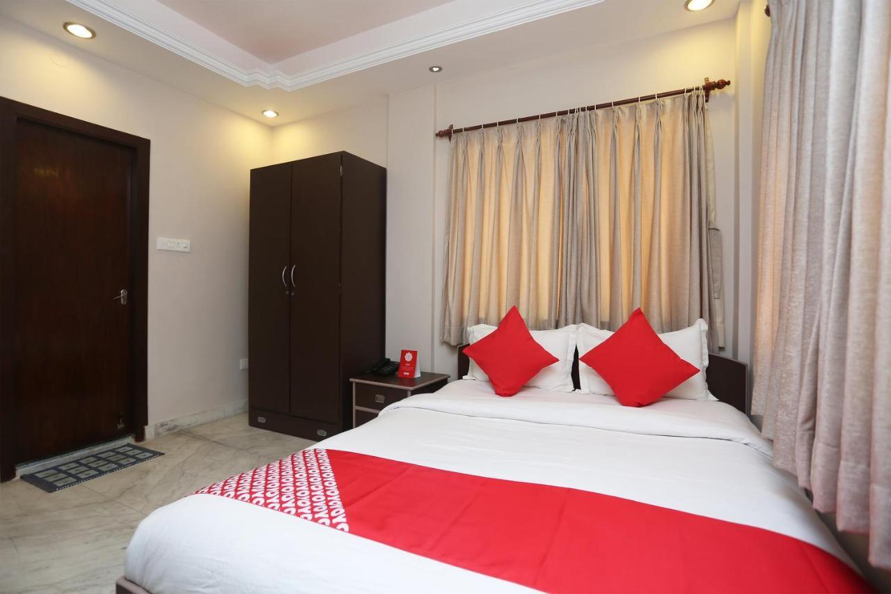 Oyo 19855 B S Guest House Jādabpur Екстериор снимка